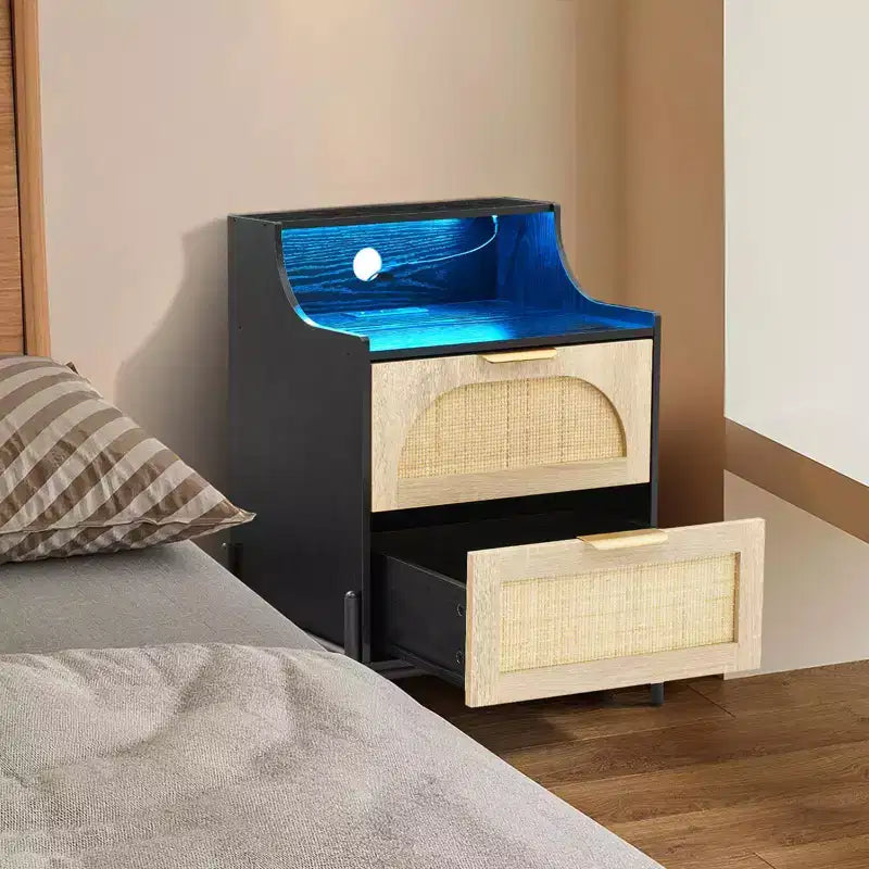 Nightstand with 2 Wicker Storage Drawers, Modern Bedside Table, Sturdy Wood Legs, Rattan Accent Side Table for Living Room, Large Storage Surface
