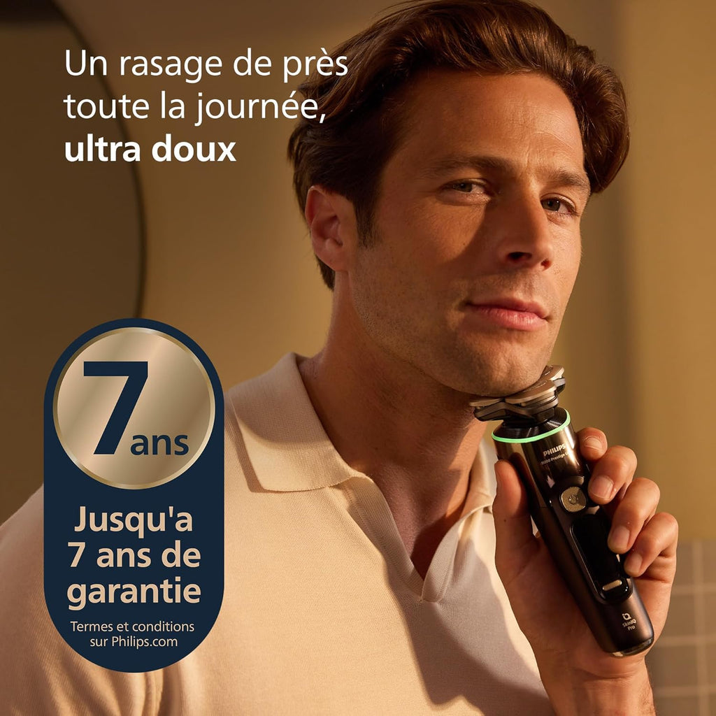 Philips Rasoir i9000 Prestige Ultra, Rasoir électrique 100% étanche, Technologie Skin IQ Pro, Système Triple Lift & Cut, Lames de précision NanoTech rotatives 360°, 5 modes de rasage, XP9401/38