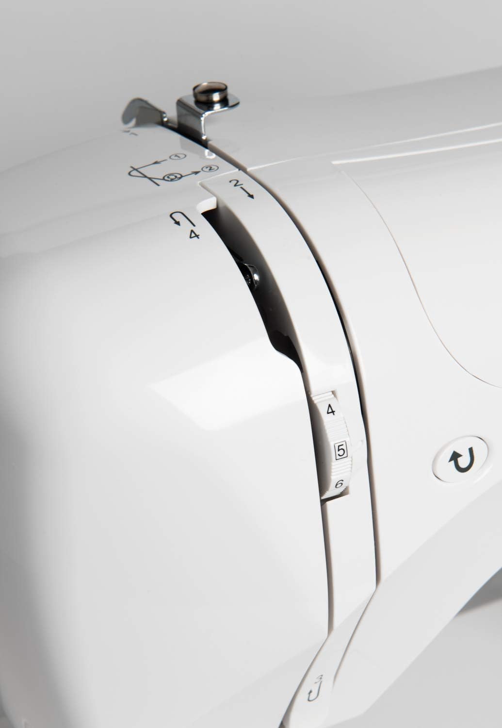 Singer Haute Couture F527C Machine à coudre électronique Professionnelle, 80 points, utilitaires, élastiques, décoratifs, Facile pour Débutants Electrique Portable, Maison